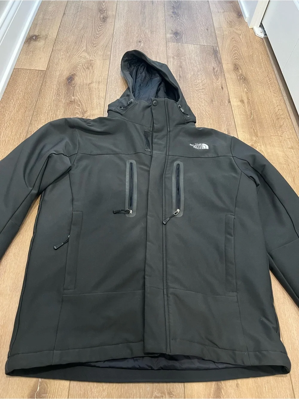 The North Face Men’s Black Hooded Softshell Coat